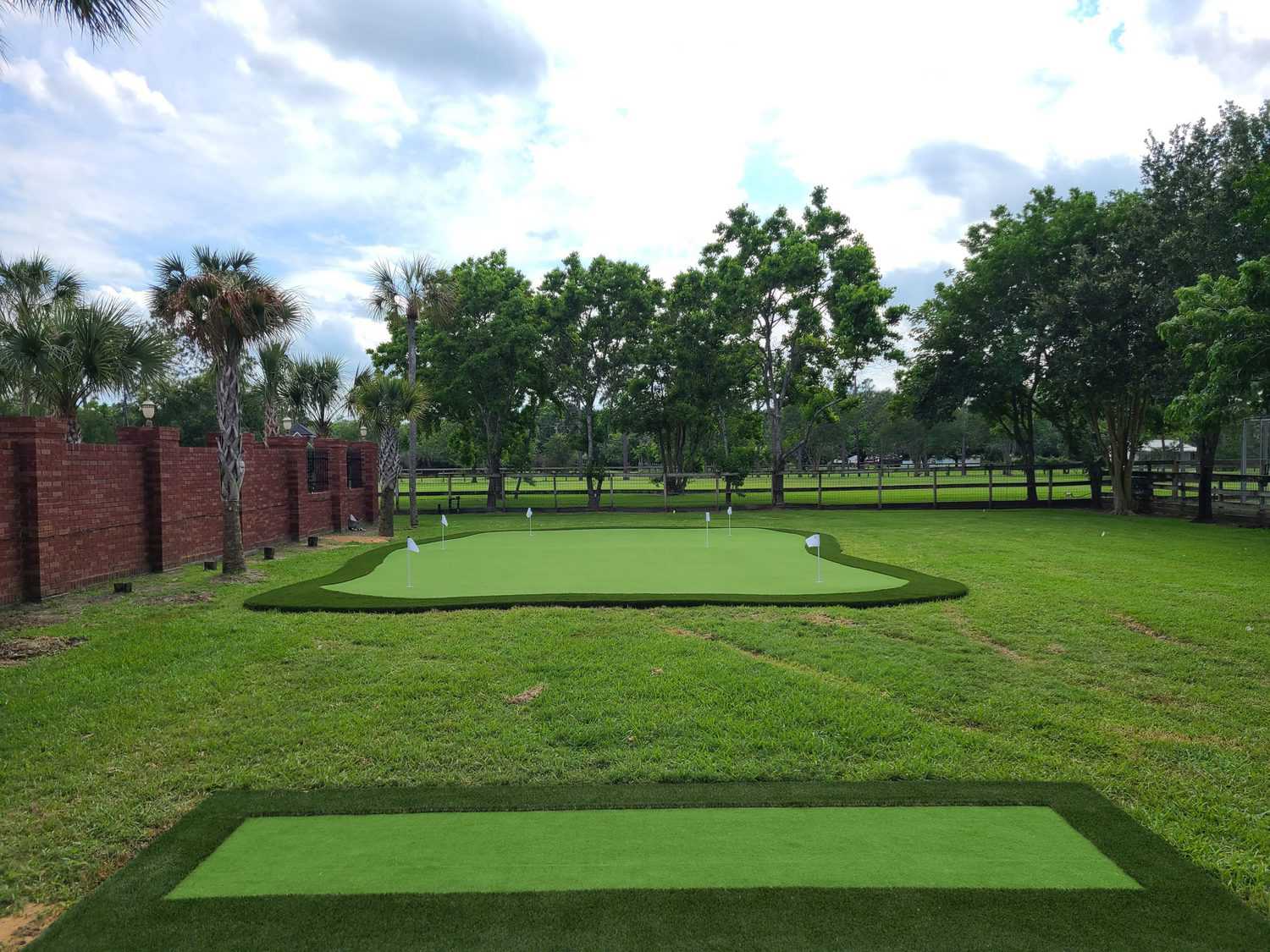 synthetic grass landscaping work done in Houston, Texas residence