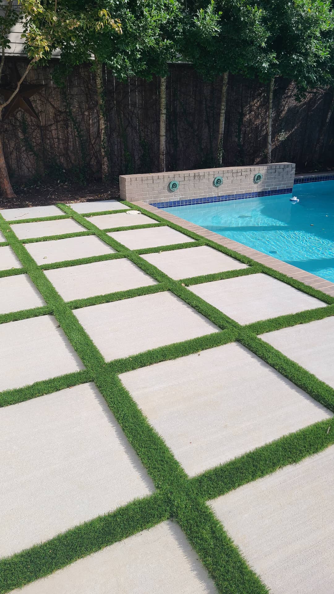 landscape pavers with synthetic grass accents, cost effective, professional installation